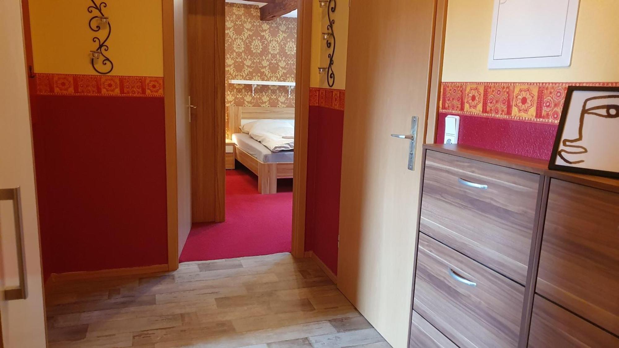Ferienwohnung Im Gutshof Direkt Gegenueber Dem Schloss, Rhododendronpark Mit Terrasse Und Wlan Kromlau Zewnętrze zdjęcie